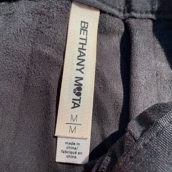 🎀 Fun flirty skater faux leather skirt szM - Picture 3 of 6